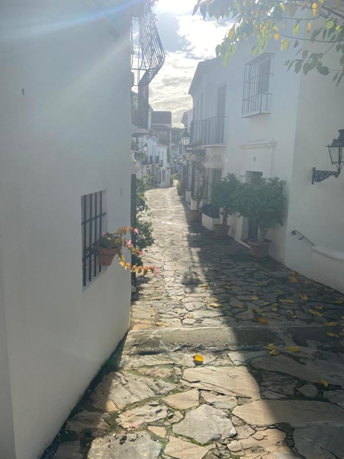 Апартаменты Pueblo Andaluz Marbella Club Btq Apt Экстерьер фото